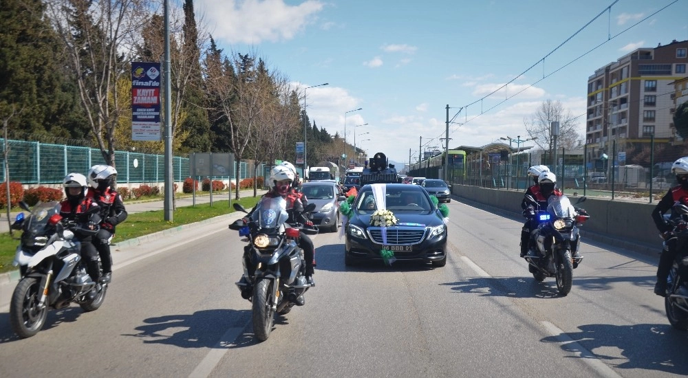 (Özel) Yok Böyle Sünnet Çocuğu...şehit Çocuğuna Muhteşem Düğün