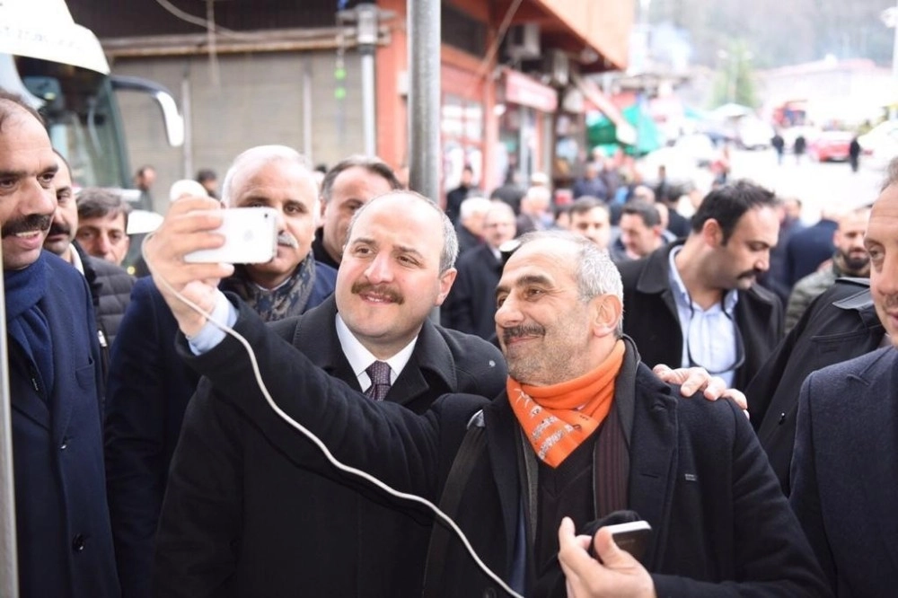 Bakan Varank: "kandilin Gözü, Pensilvanyanın Gözü Bu Seçimlerde"