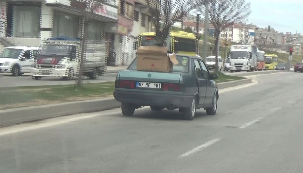 Bagaj Üzerinde Paket Servisi