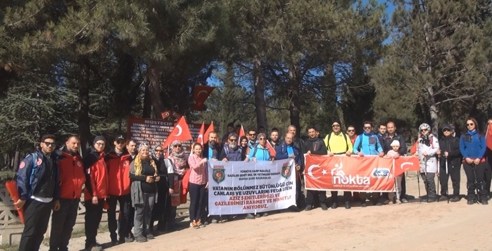 Bursalı Dağcılar Çanakkale Kahramanlarından Müstecip Onbaşıyı Unutmadı