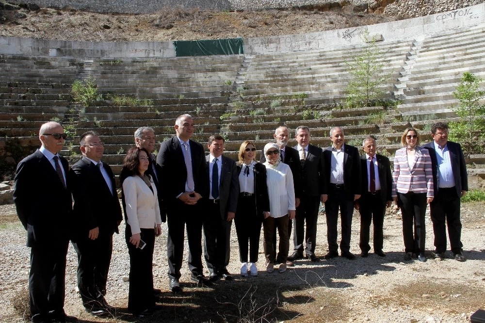 Kültür Ve Turizm Bakanı Ersoy Fethiyede