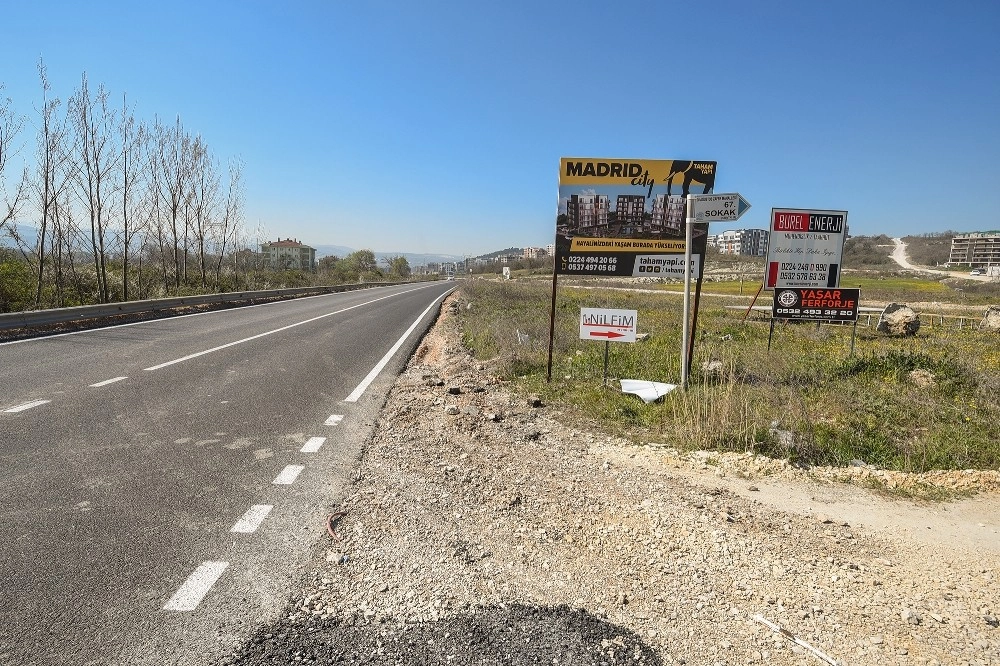 Yolu Büyükşehir, Reklâmı Nilüfer Yaptı