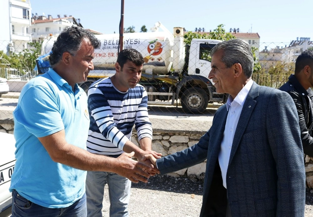 Dülgeroğlundan Belediye İşçilerine Sendika Müjdesi