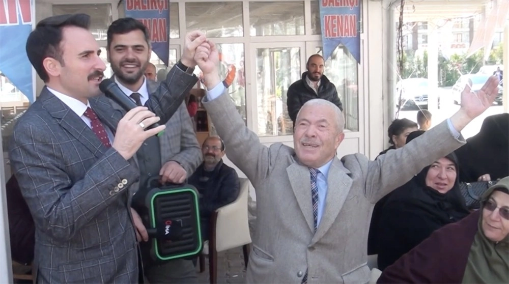 Beylikdüzü Adayı Mustafa Necati Işık: "deniz Otobüsü Benden, Balıklar Kenan Abiden"