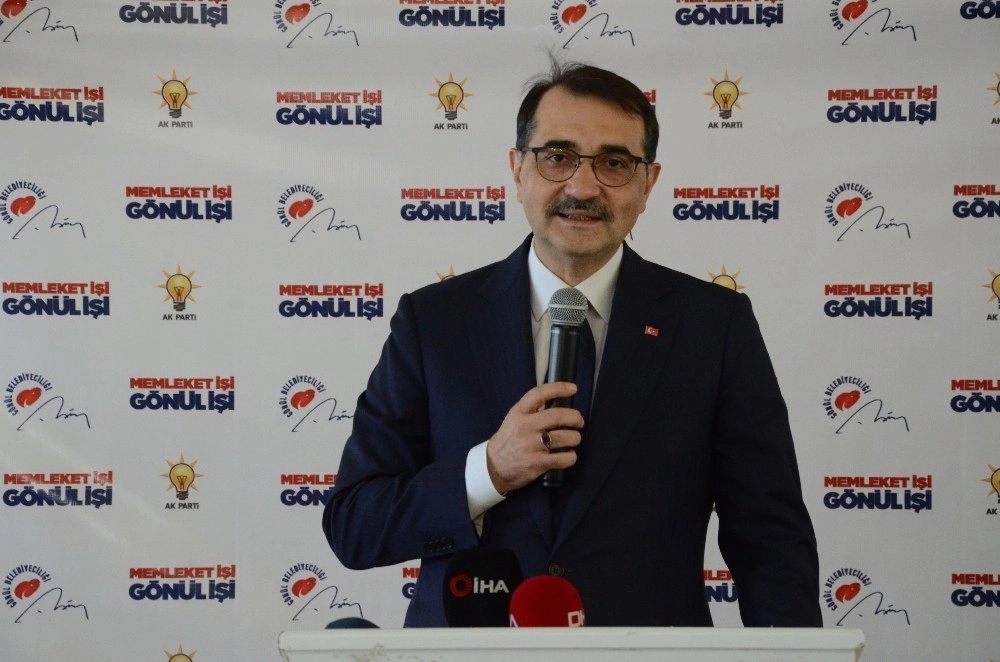 Bakan Dönmez: “Petrolü Bulana Kadar Aramaya Devam Edeceğiz”