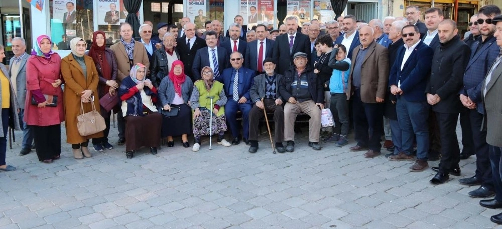 Kolay Mahallesinde Cumhur İttifakı Adaylarına Coşkulu Karşılama