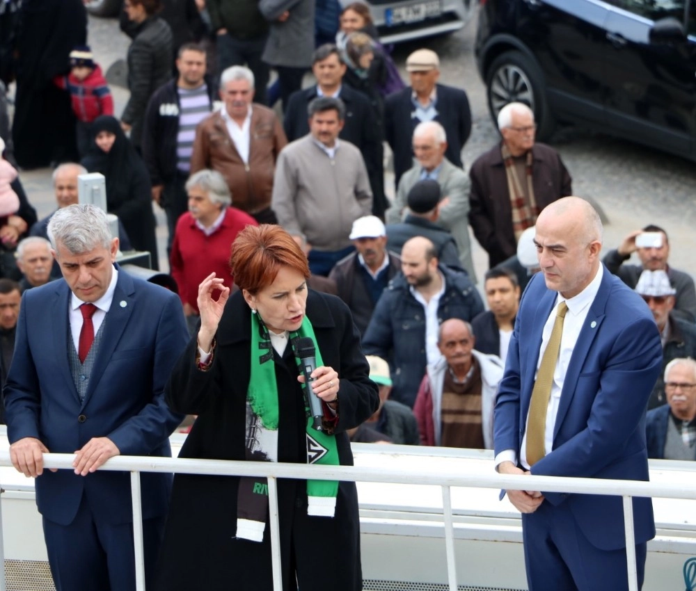 Meral Akşener Sakaryada