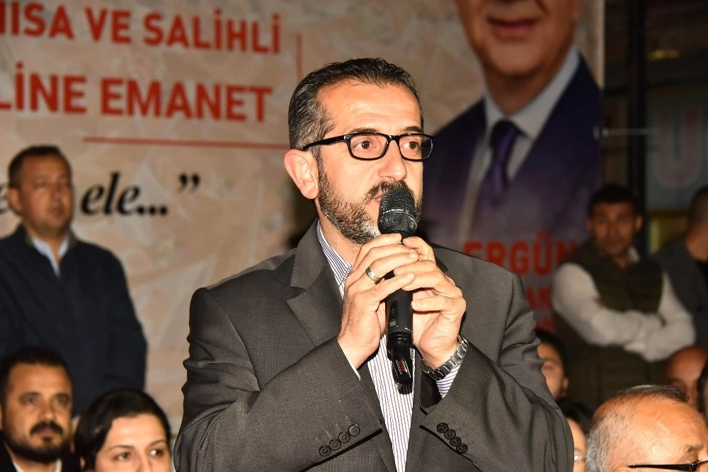 Ak Partili Dinç: “Tarım Bakanımız Salihliye Müjdelerle Geldi”