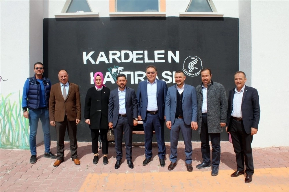 Ak Parti Nevşehir Belediye Başkan Adayı Arı, Kardelen Kolejini Ziyaret Etti