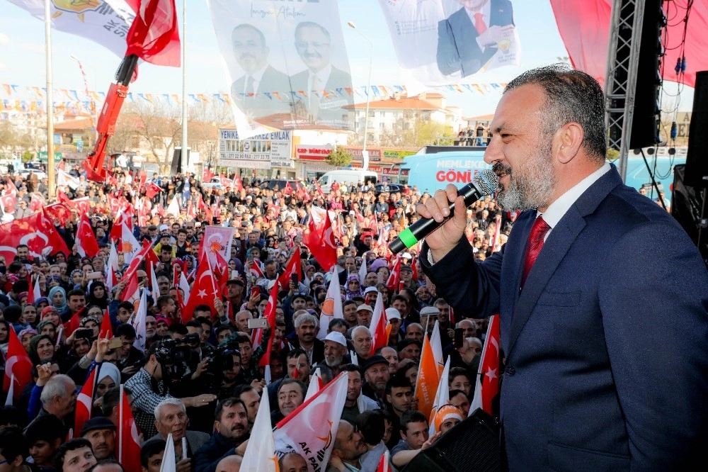 İçişleri Bakanı Soyluya Yenikentte Coşkulu Karşılama