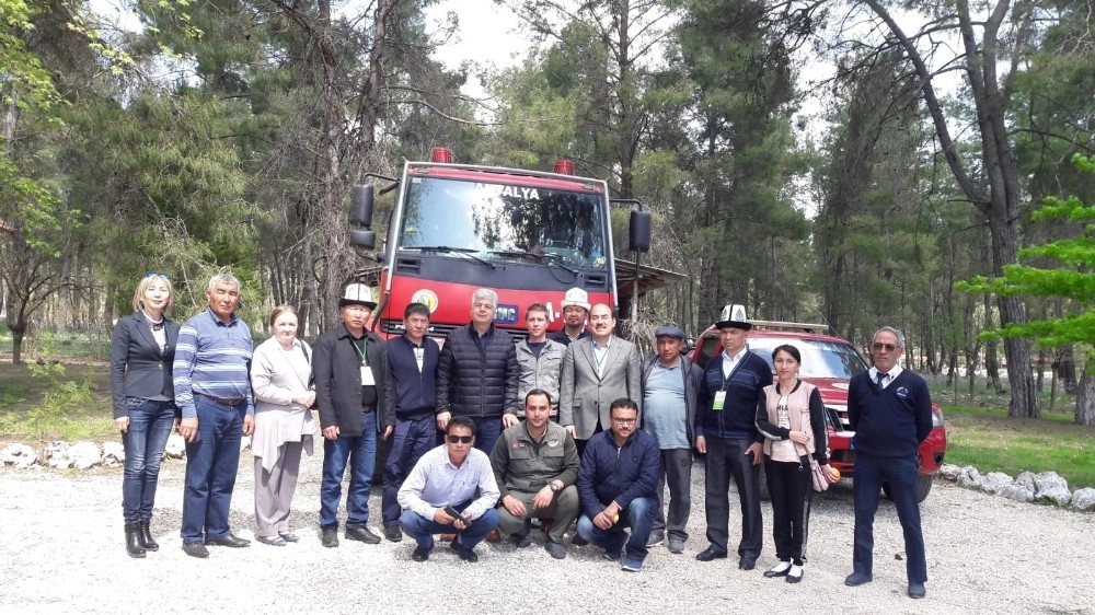 Kırgız Ve Rus Heyet Yangın Sonrası Ağaçlandırılan Alanları İnceledi