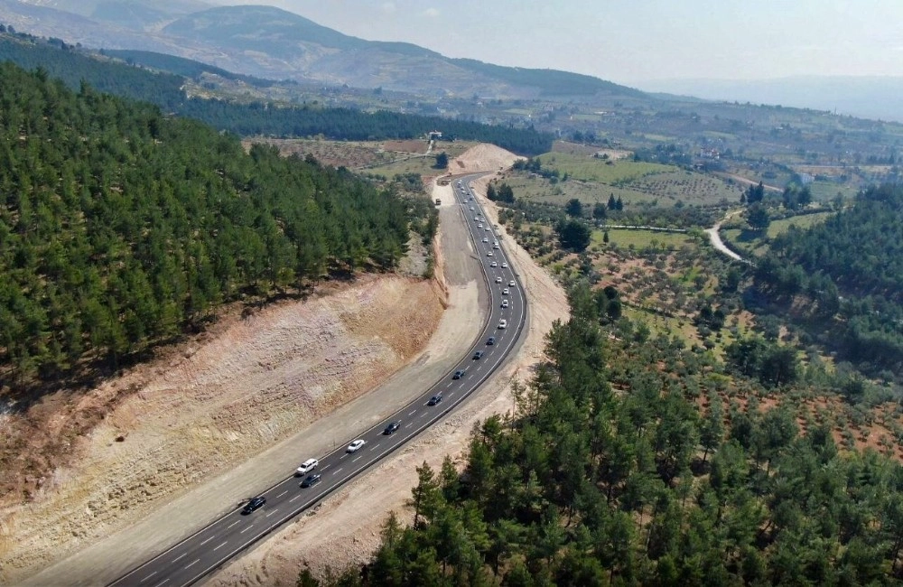 Kahramanmaraşta Kuzey Çevre Yolu Ulaşıma Açıldı