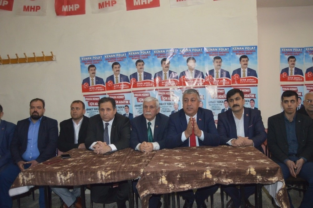 Mhp Belediye Başkan Adayı, Ak Parti Lehine Adaylıktan Çekildi