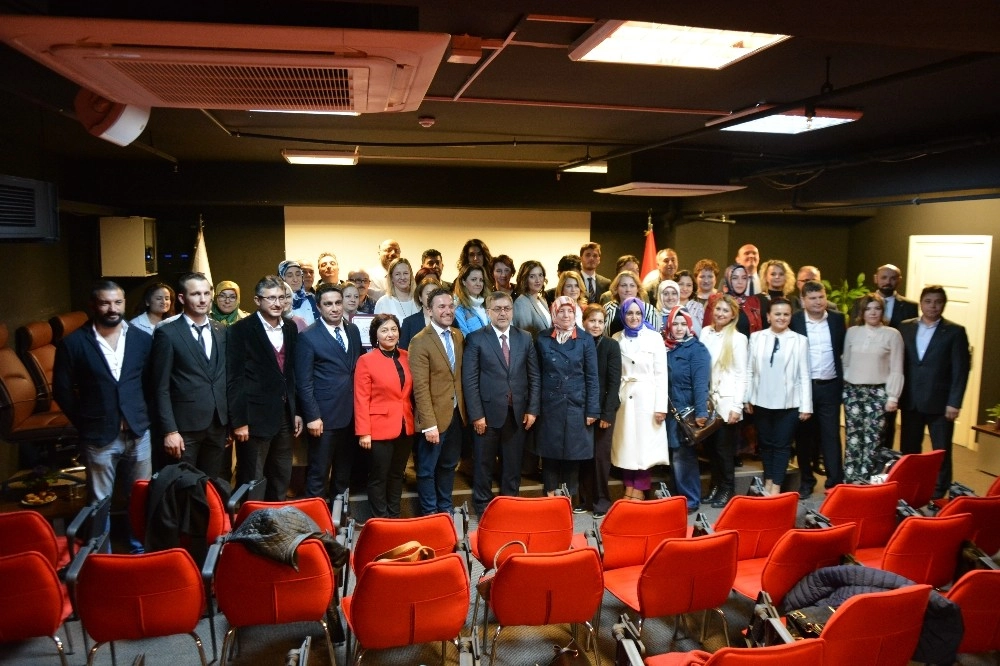 Hastaların Ayağına Sağlık Hizmetini Götüren Personele Teşekkür Belgesi