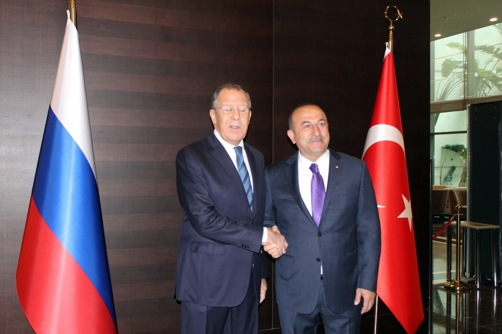 Bakan Çavuşoğlu, Rus Mevkidaşı Lavrov İle Antalyada Bir Araya Geldi