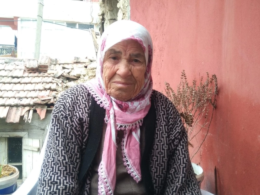 Evi Yanan Havva Ninenin Gözyaşları