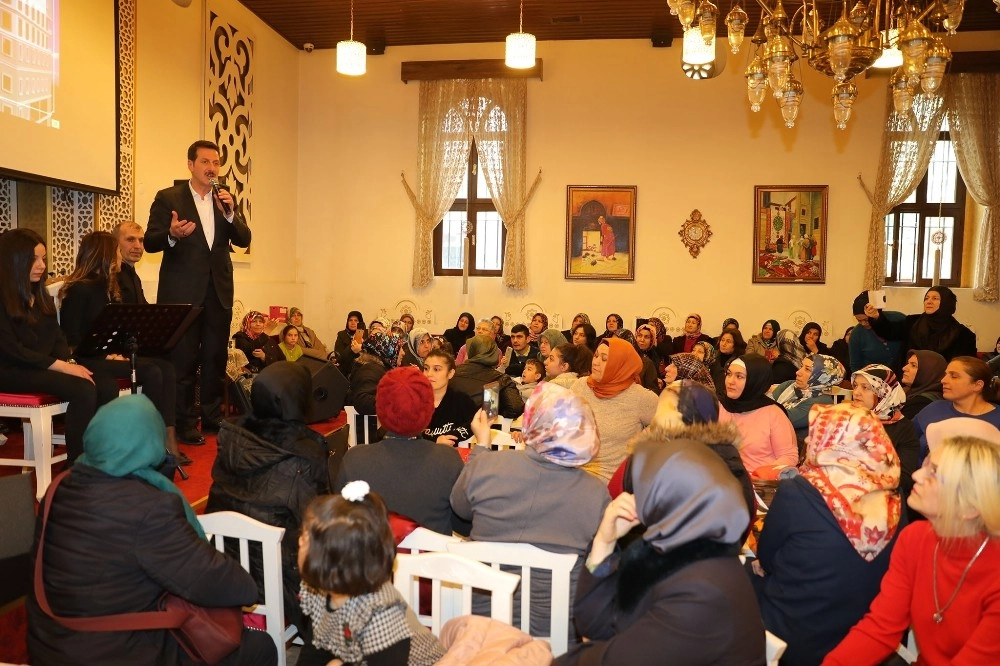 Tok: "ilkadımda Her Ev Bir Fabrikaya Dönüşecek”