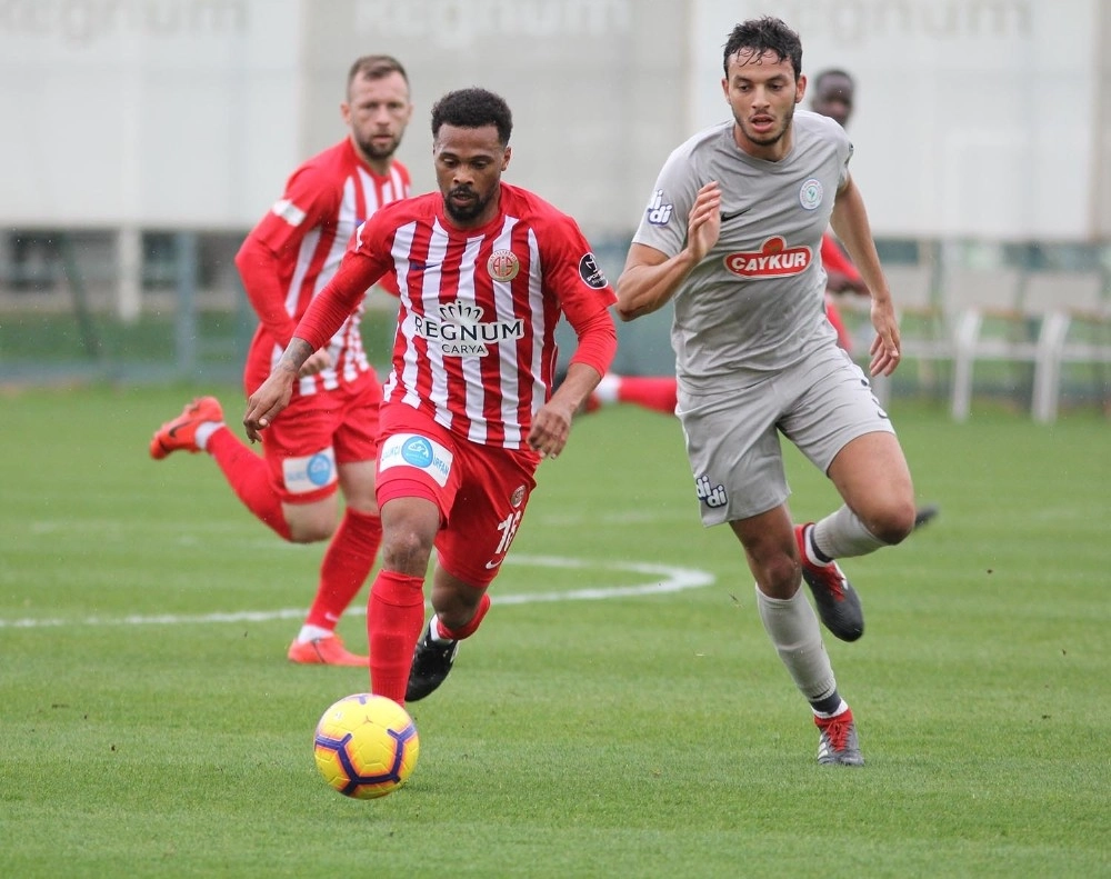 Hazırlık Maçı: Antalyaspor: 3 - Çaykur Rizespor: 1