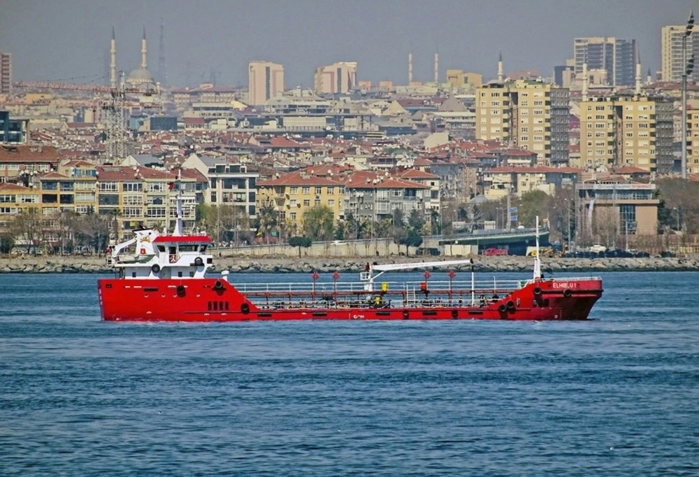 Türkiyeden Hareket Eden Bir Gemi Libya Açıklarında Göçmenler Tarafından Kaçırıldı