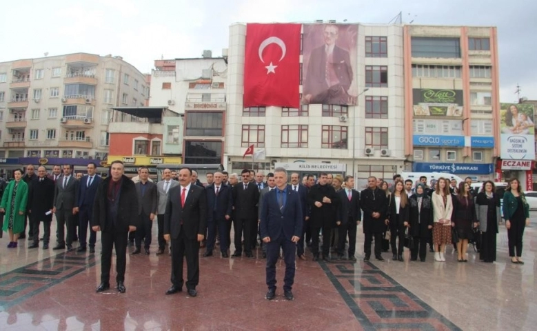 Suriye sınırı Kilis'te  24 Kasım Öğretmenler Günü kutlamaları 