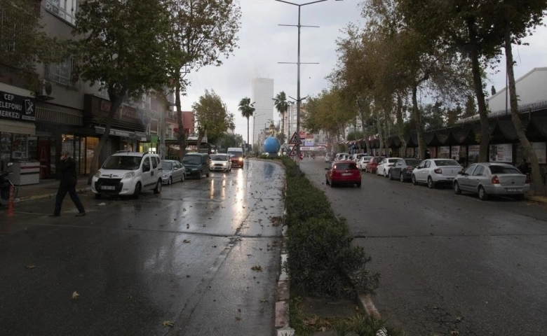 Mersin'de Kuvayi Milliye Caddesi 2 gün süreyle trafiğe kapatılacak