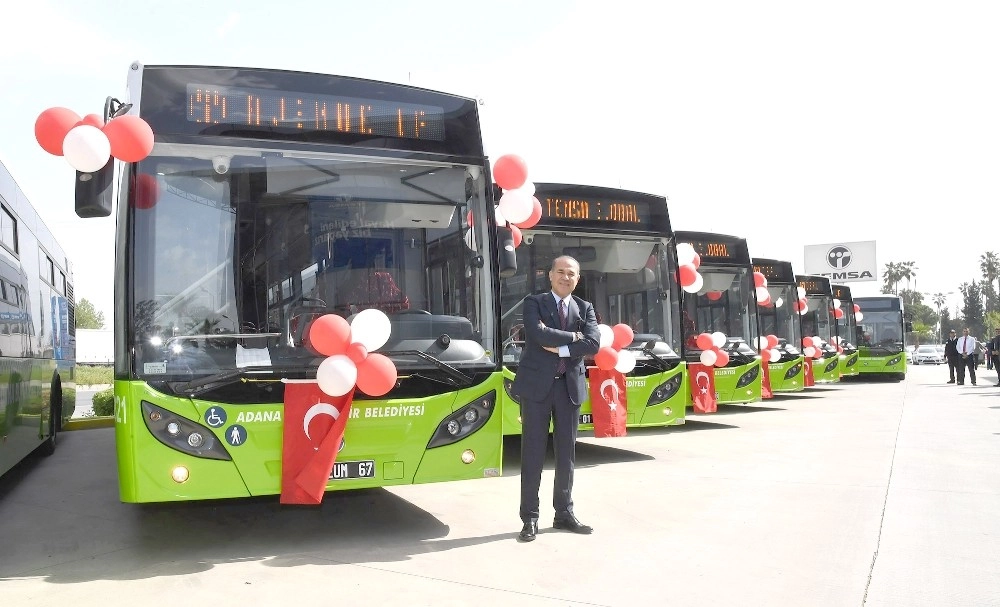 Adanada Belediye Otobüsü Öğrencilere Bedava