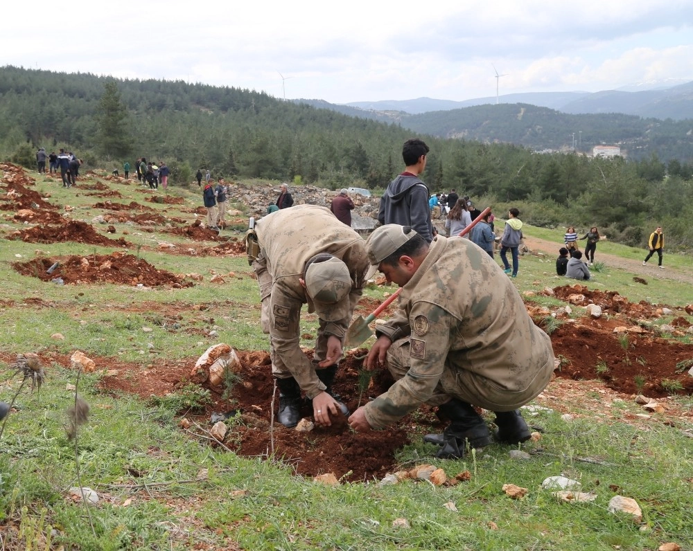 Hataylı Çanakkale Şehitlerinin Adı Amanoslarda Yaşatılacak