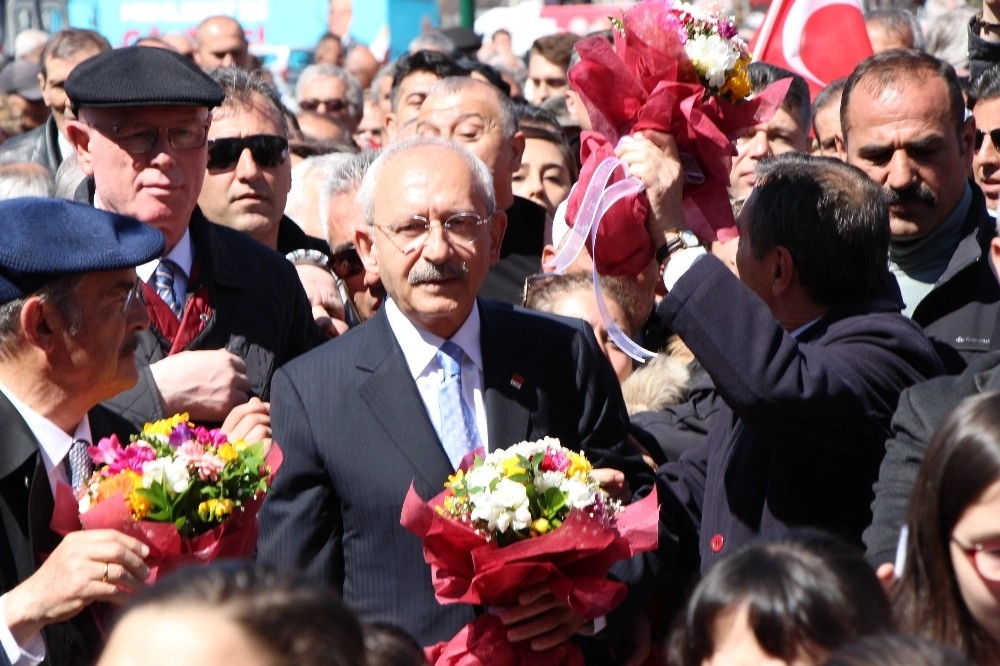 Chp Lideri Kılıçdaroğlu, Eskişehirde Bahar Yürüyüşüne Katıldı