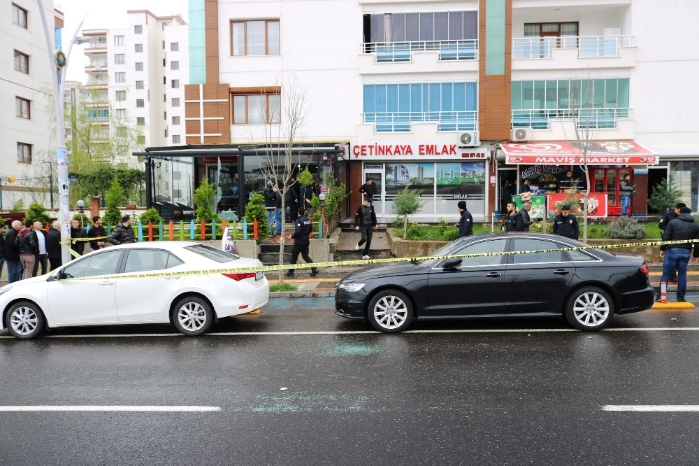 Kan Davalı İki Grup Arasında Silahlı Kavga: 5 Yaralı