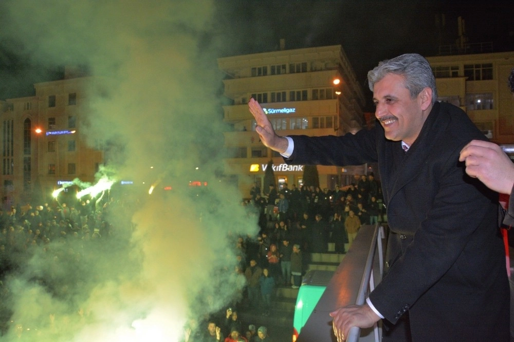 Yozgat Belediye Başkanlığını Ak Parti Adayı Köse Kazandı