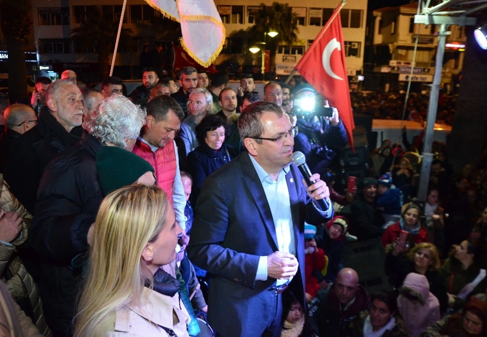 Ayvalıkta Demokrat Parti Kazandı