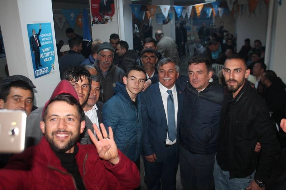 Altıntaşta Ak Parti Adayı Arif Teke En Yakın Rakibine Yüzde 8 Fark Attı