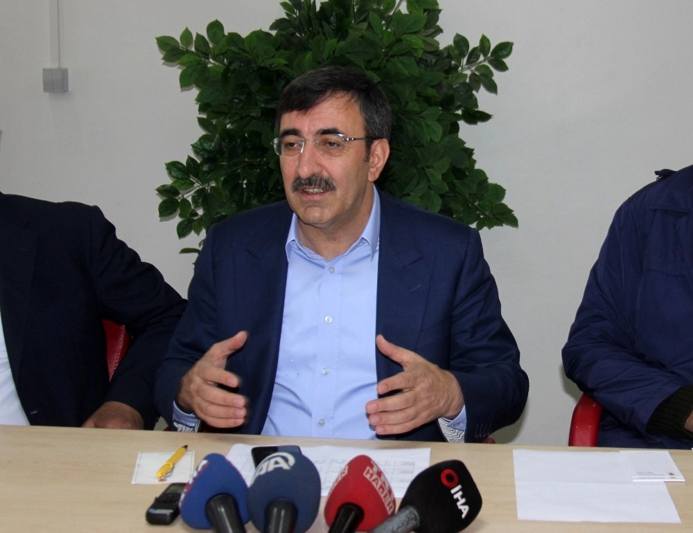 Ak Partili Yılmaz: “Türkiye İlk Defa  Uzun Bir Seçimsiz Döneme Girmiş Oldu”