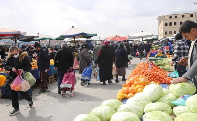 Yıllık enflasyon ENAG'a göre yüzde 170,70 iken TÜİK'e göre yüzde 84,39