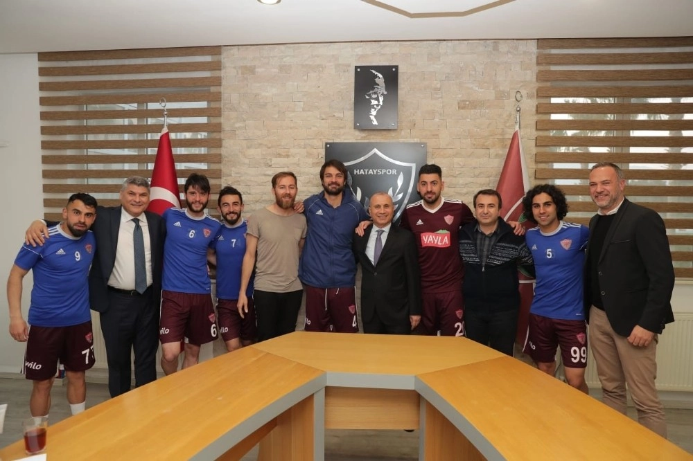 Vali Doğandan Hataysporlu Futbolculara Prim