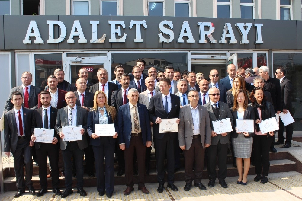 Bandırma Belediye Başkanı Av. Tolga Tosun Mazbatayı Aldı