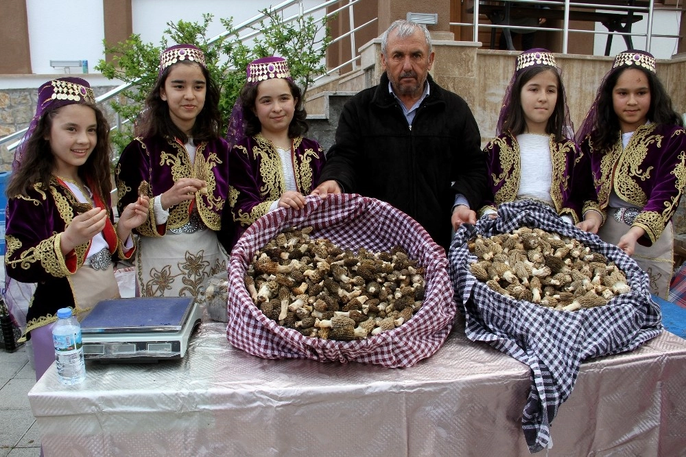 11. Dastar Ve Kuzugöbeği Festivali Renkli Görüntülerle Başladı