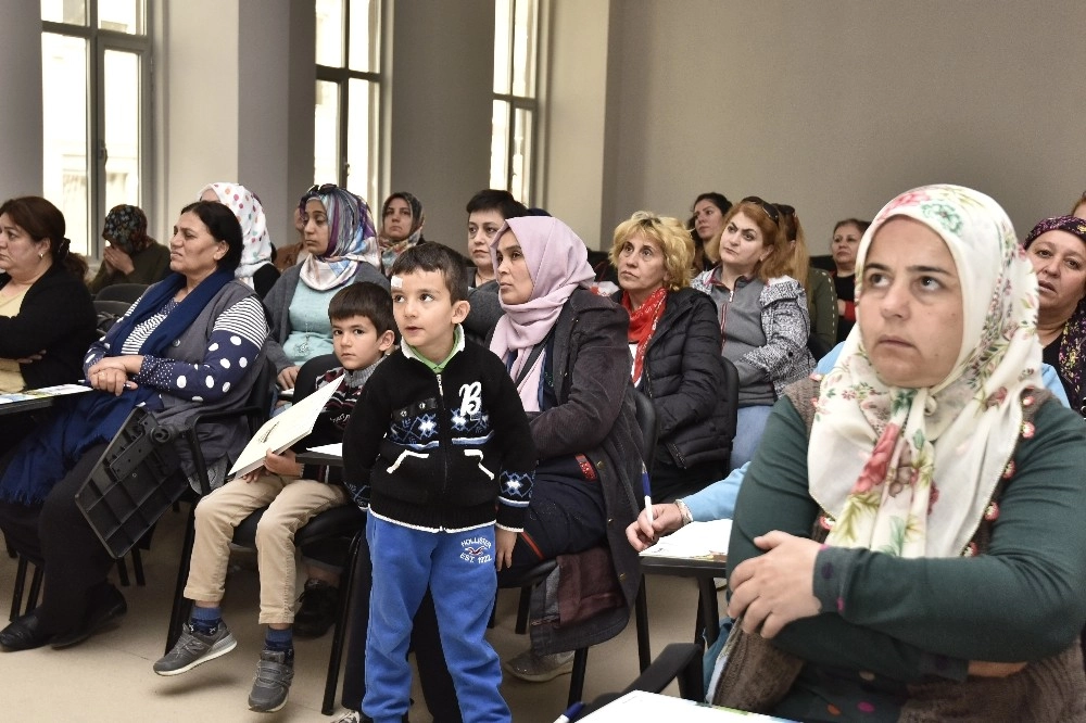 Muratpaşadan Kadınlara Hijyen Ve Sağlık Eğitimi