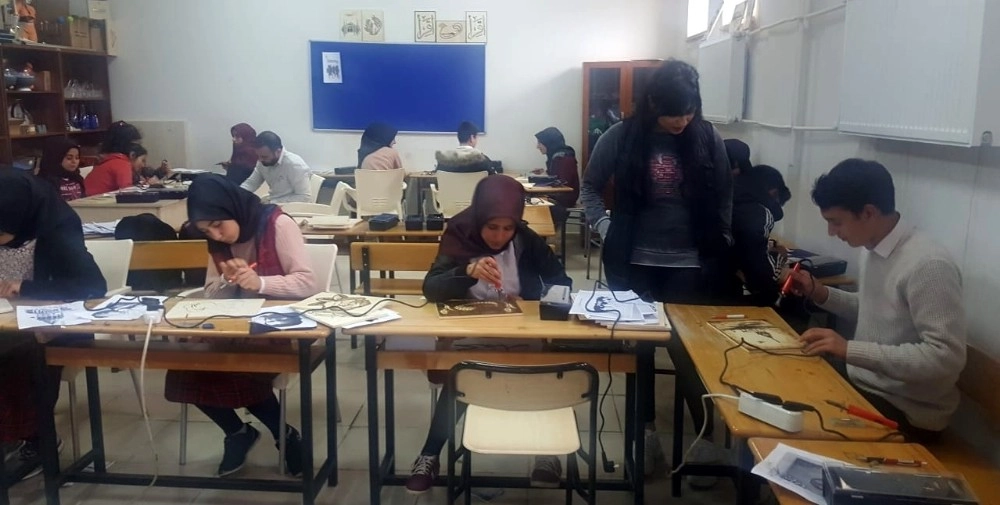 Gerger Anadolu İmam Hatip Lisesinde Ahşap Yakma Sanatı