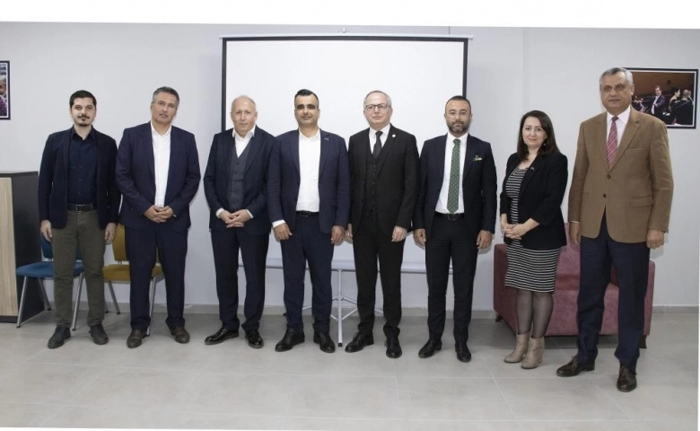 Yıldırım: "Akdeniz'de eğitim rüzgarı essin istedik"