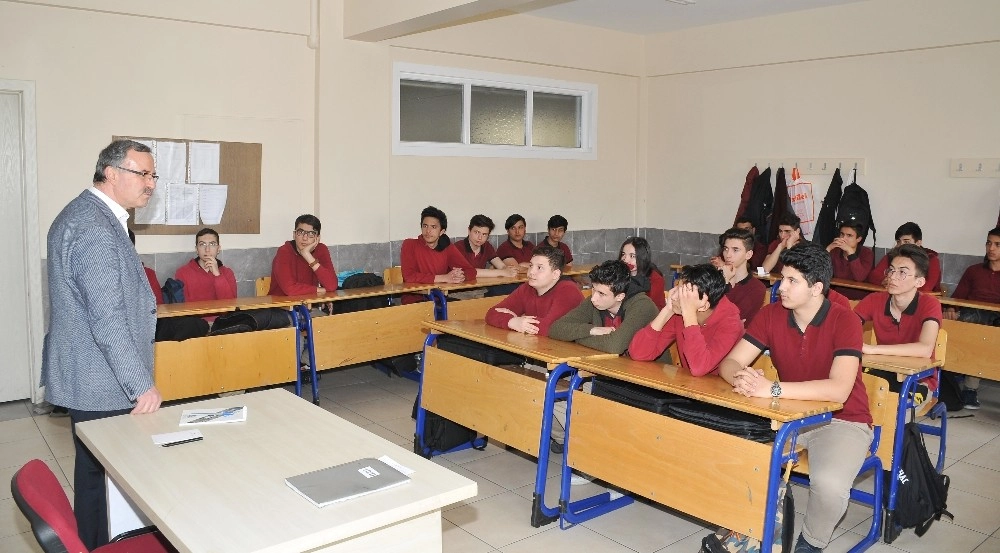 Konya Osbdeki Anadolu Teknik Lisesi Öğrencileri, Duayen İsimlerle Buluştu