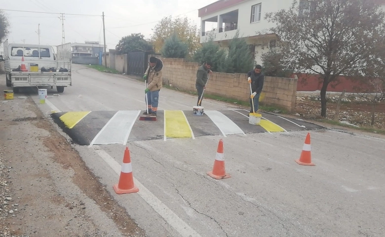 Araban’da trafik çizimleri yollara güzellik katıyor