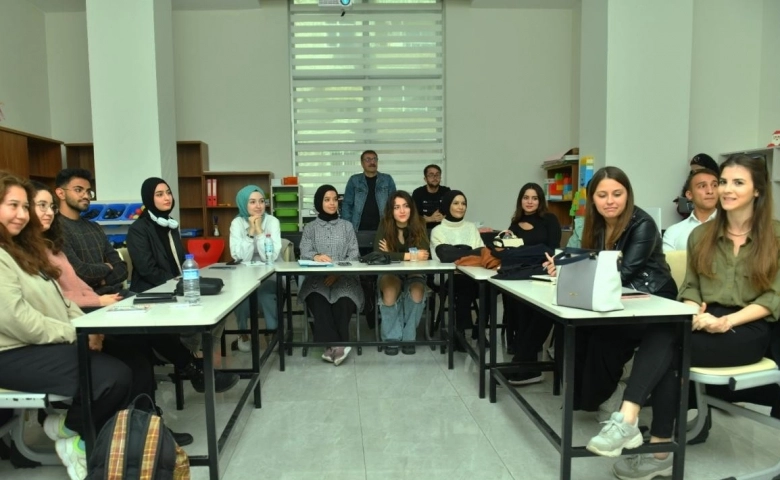 Yenişehir'de Merak Makinesi Projesi’nde ilk eğitimler verildi   