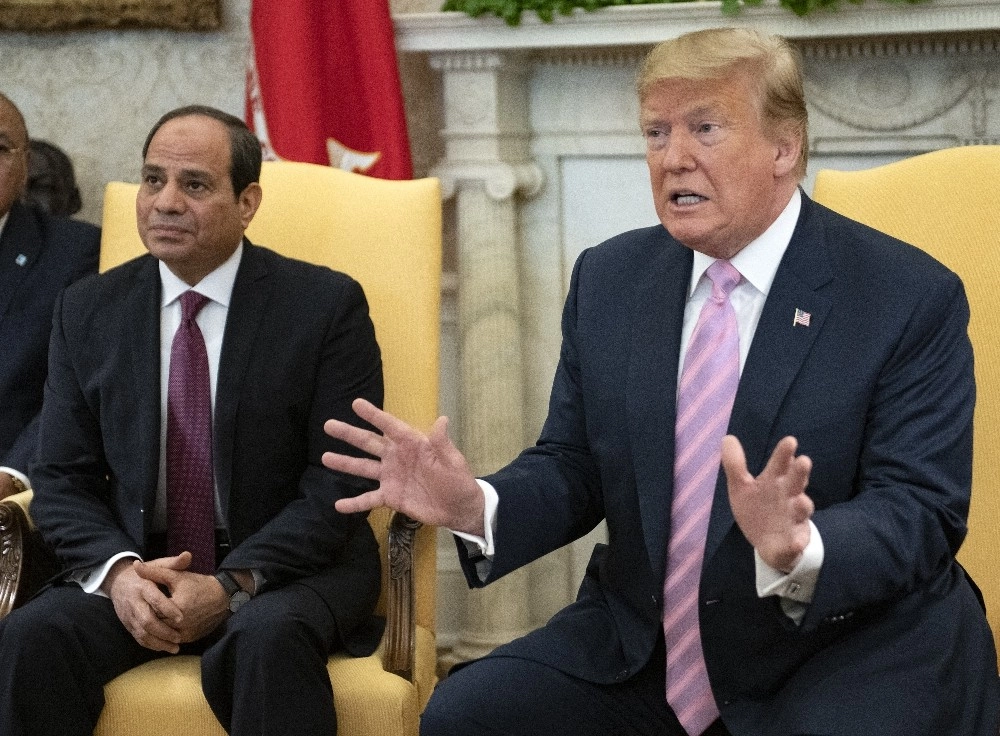 Trump, Sisi İle Bir Araya Geldi