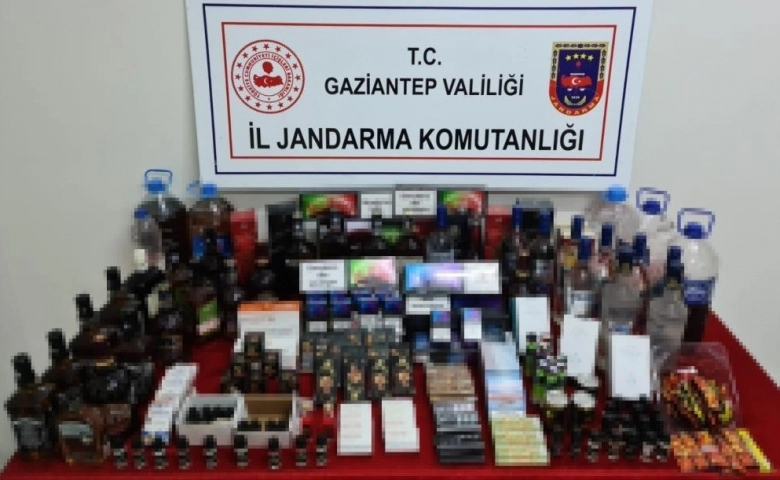 Gaziantep jandarmasından dev sahte ve kaçak alkol operasyonu: 35 gözaltı