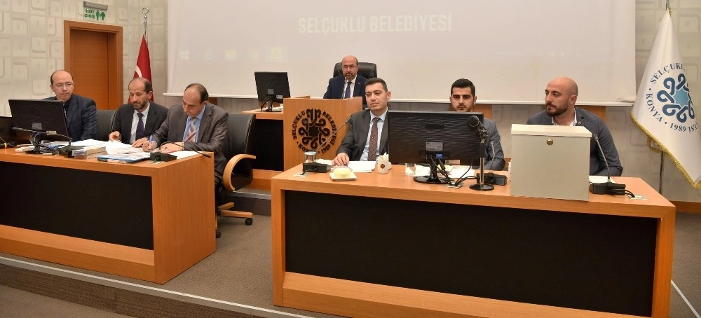 Selçukluda Yeni Dönemin İlk Meclisi Toplandı