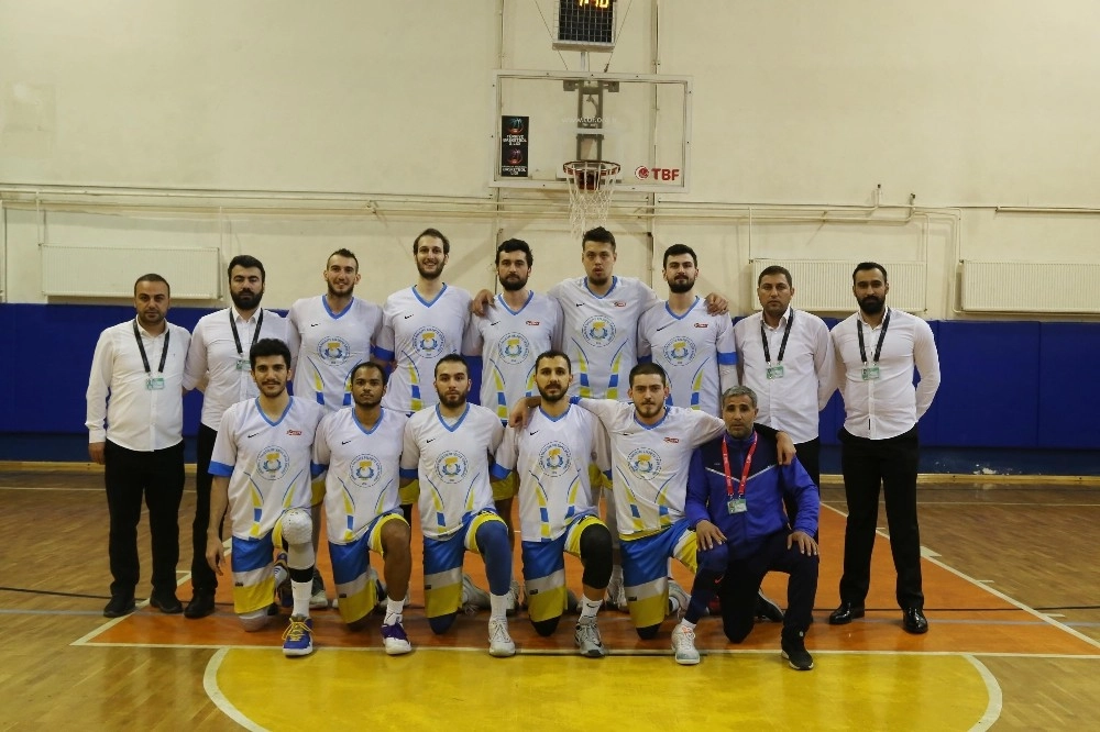 Haliliye Basketbolda Çeyrek Finale Yükseldi