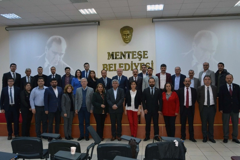 Menteşenin İlk Meclisinde Komisyonlar Belirlendi