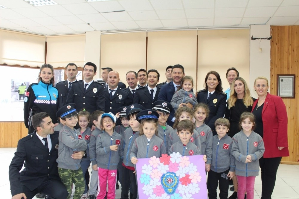 Foçada Polis Haftası Etkinlikleri