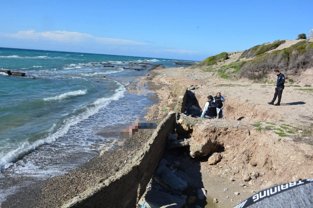 Deniz Kıyısında Erkek Cesedi Bulundu